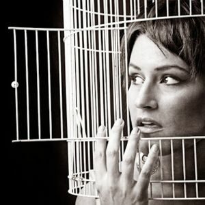 Te sientes perdida, estancada o encerrada en tu vida? terapeuta Dolors Garcia Massot